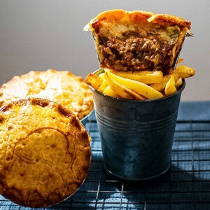 Brockleby's Gluten Free Kiwi Pie served with Chips