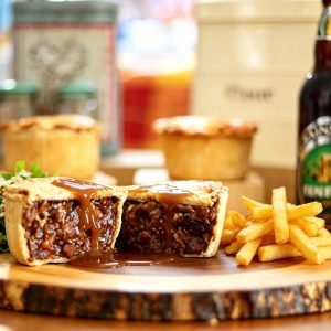 Brockleby's Small Beaver Pie Plated